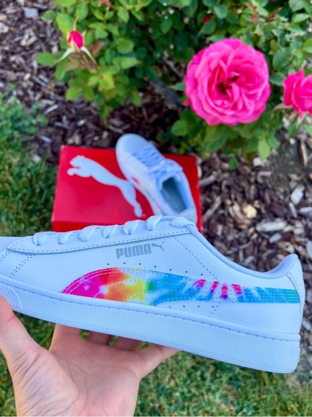 NIB✨ White Sneakers with Multicolor
